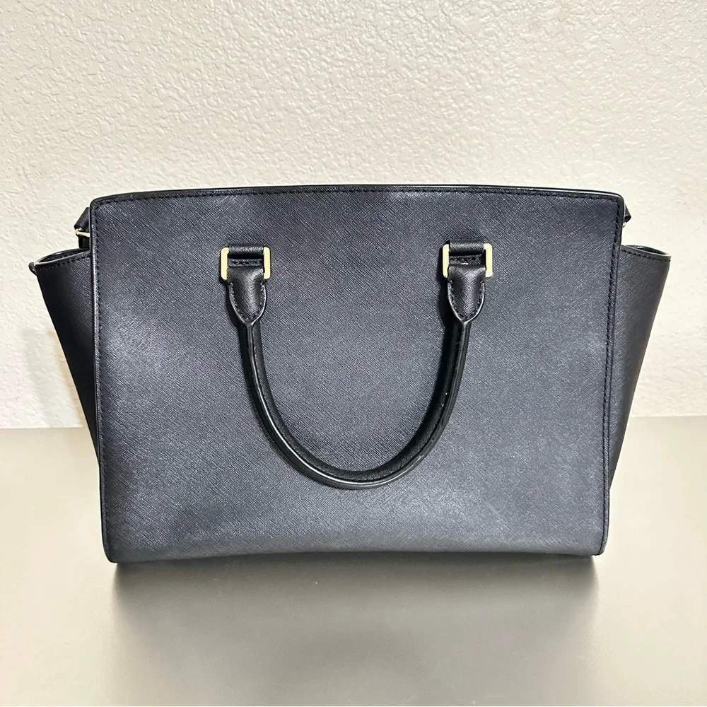 Michael Kors Selma Large Black Saffiano Leather Satchel Tote Crossbody Bag